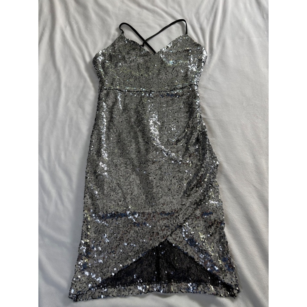 Privy Silver Sequin V-Neck Cross Back Tulip Hem Cocktail Dress PD5751A L